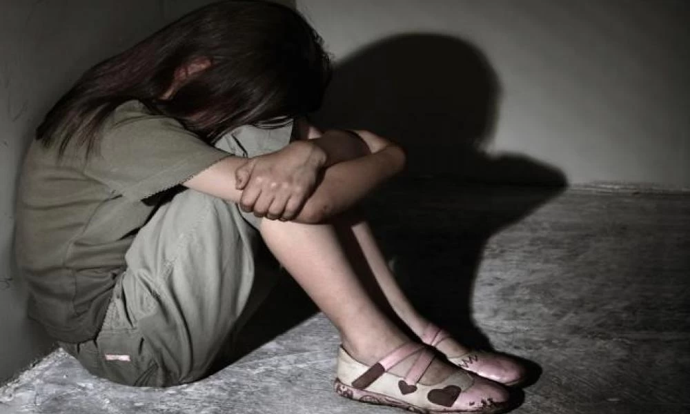 «Μαμά πάμε να φύγουμε τώρα» φωνάζει τρομαγμένο το κοριτσάκι